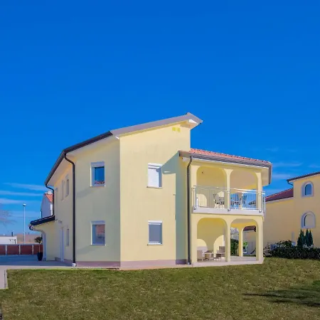 Lucia-2 By Interhome Appartement *