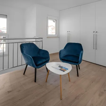 Apartman Lucia-2 By Interhome Kmeti